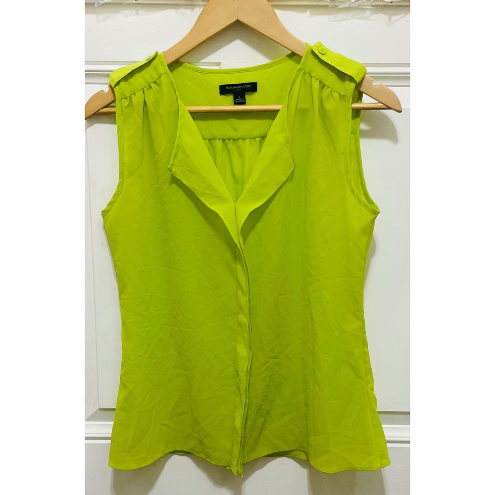 Banana Republic Sleeveless Blouse Button Down‎ Collared Top Chartreuse S